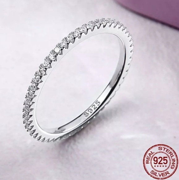 925 Sterling Silver Ring Wedding Band 5A CZ - Picture 2 of 7